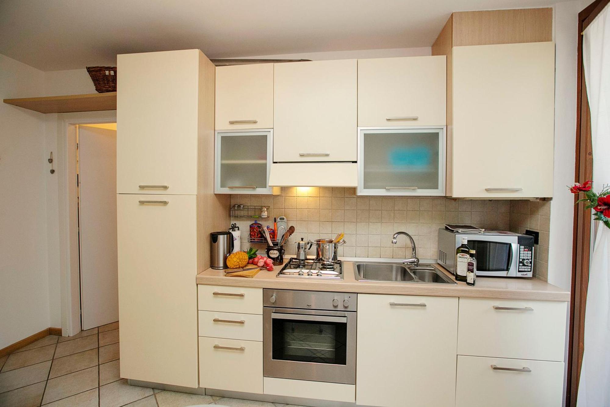 Appartamento Lara - Happy Rentals Riva del Garda Exterior foto